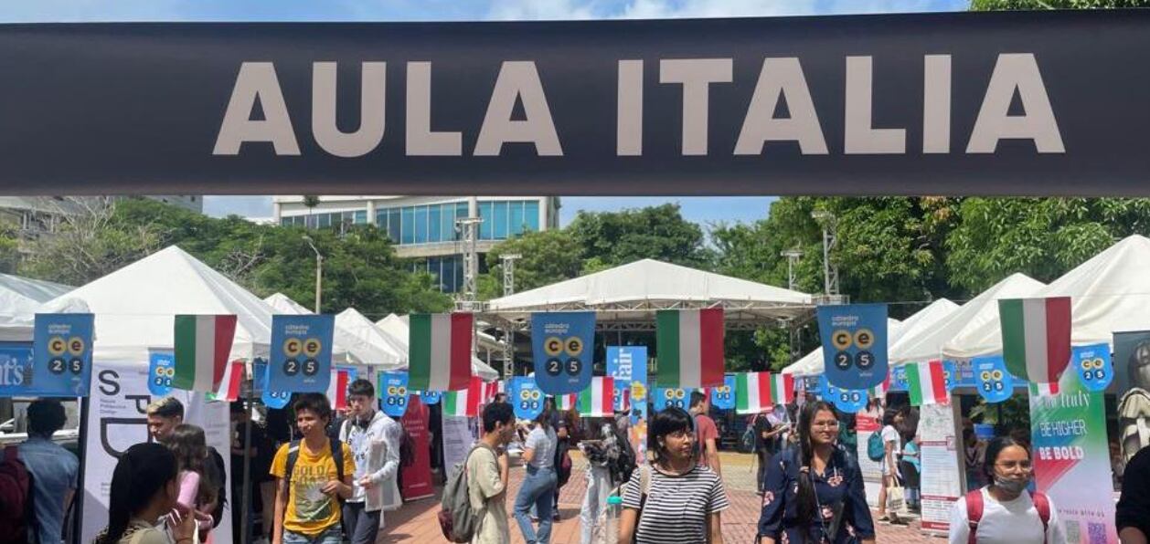 Se ofertan becas para los colombianos que quieran estudiar en Italia - crédito Aula Italia