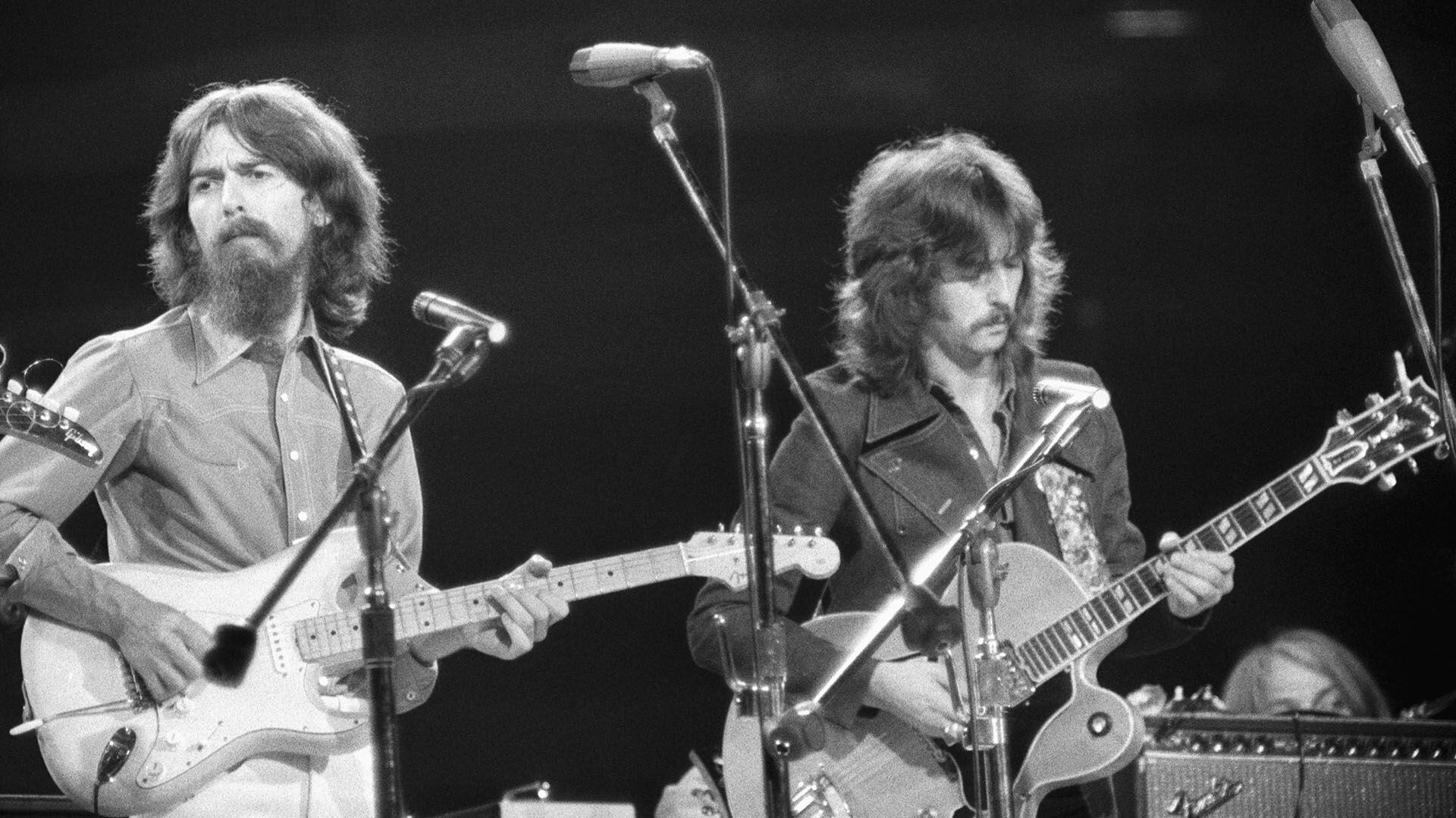 El segundo  y tercer cassette contienen varias grabaciones de George Harrison junto a otros músicos como JImmy Page y Alvin Lee