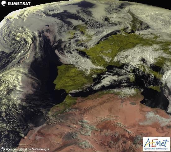 Imagen de la península Ibérica desde el satélite METEOSAT a 23 de abril de 2024. (Aemet)