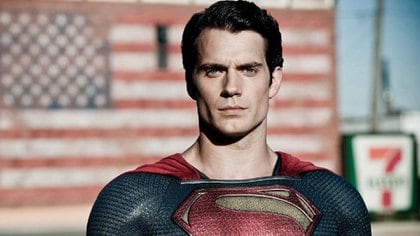 Henry Cavill se enfundó en el traje de Superman, todo un reto para igualar la imagen imborrable que dejó Christopher Reeve. (Foto: Disney)