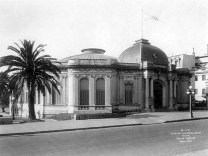 El Palais de Glace, donde Gardel casi pierde la vida, en 1935