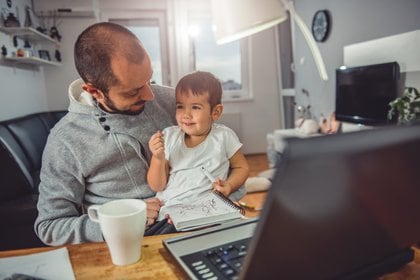 Millones de personas ya se acostumbraron a trabajar y vivir dentro de cuatro paredes y no piensan en salir asiduamente - Shutterstock