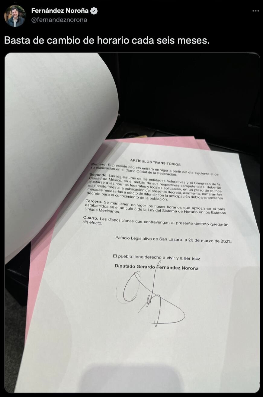 Gerardo Fernández Norona Horário de verão