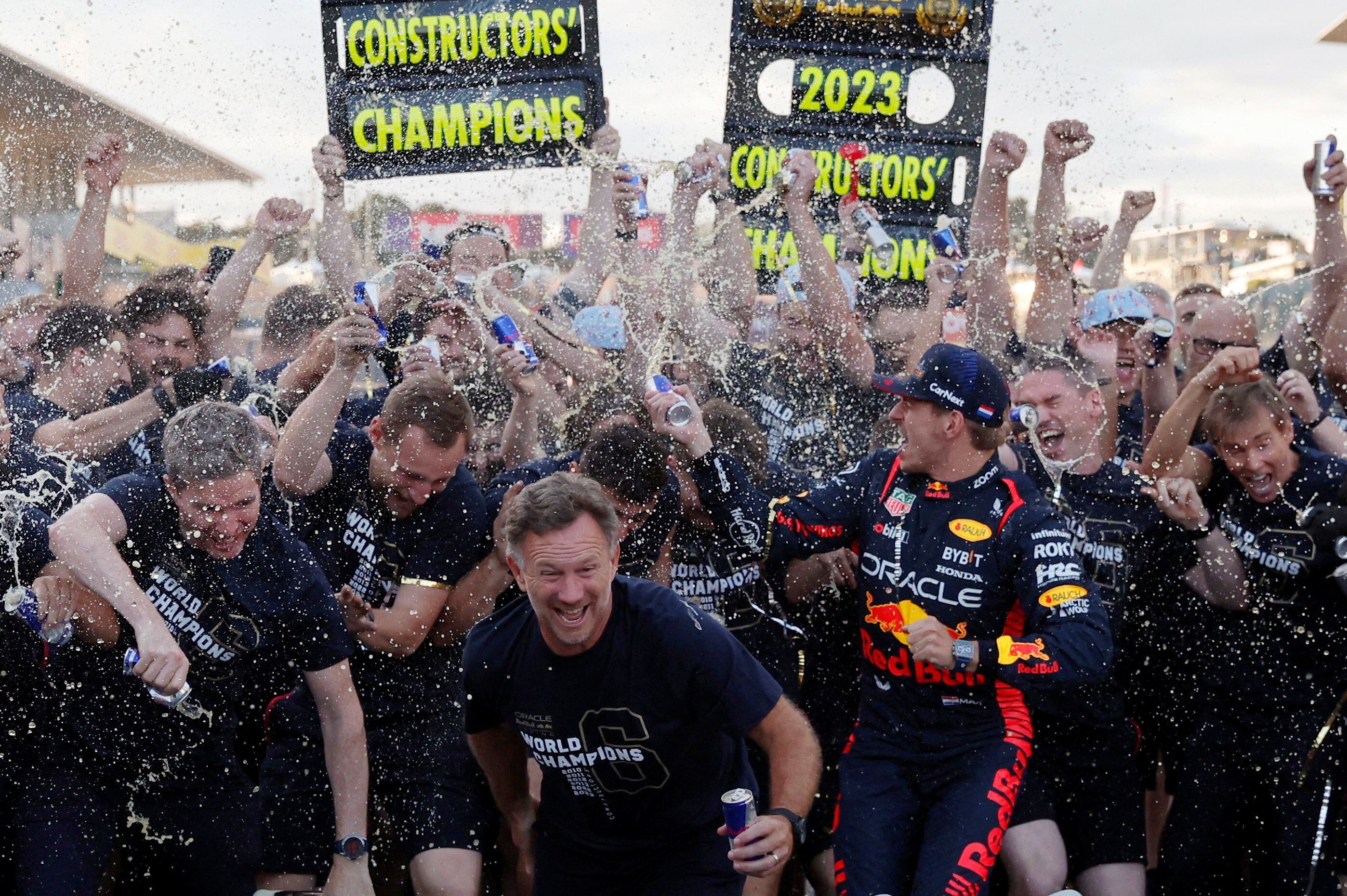 Red Bull ya consiguió su sexta corona de Constructores en Japón. En Qatar llegaría la consagración de Verstappen (REUTERS/Issei Kato)