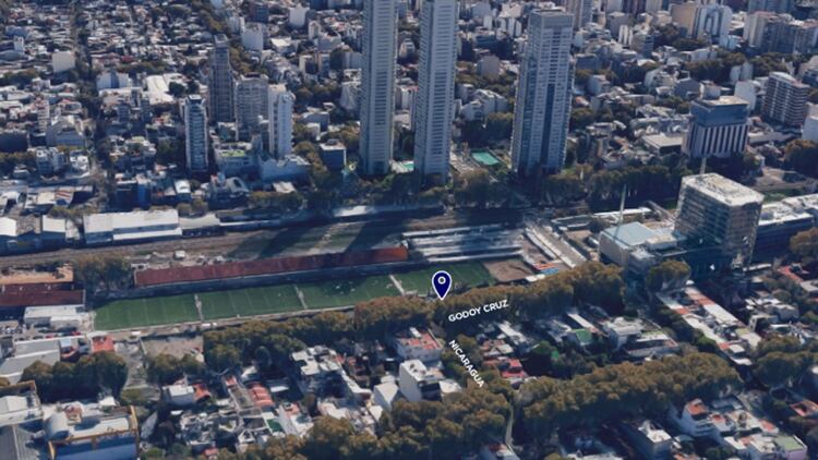 El complejo de canchas de fÃºtbol de cÃ©sped sintÃ©tico ubicadas sobre las parcelas subastadas en Palermo