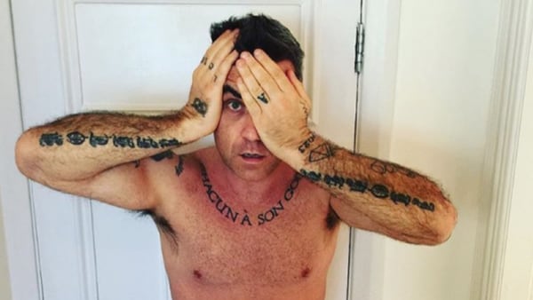Robbie Williams confesó que en muchas oportunidades se ha sentido avergonzado por su enfermedad