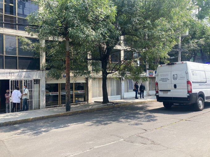 Balacera en colonia Roma Norte calle Durango Ciudad de México. Se registran tres personas asesinadas por arma de fuego