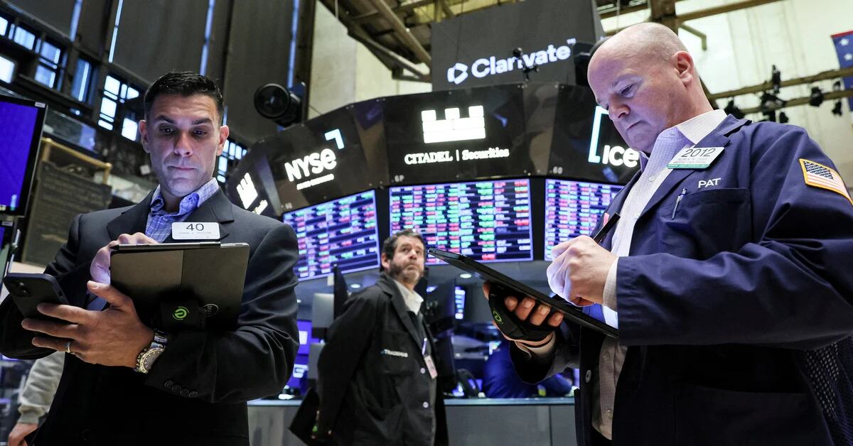 Markets: the stock market rises and the Merval index remains above 250,000 points