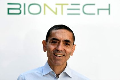 Ugur Sahin, CEO y cofundador de la empresa alemana BioNTech, en una entrevista en Marburg, Alemania, el 17 de septiembre de 2020 (REUTERS / Fabian Bimmer)
