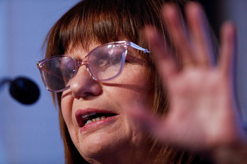 Patricia Bullrich viene practicando y estudiante para el debate desde hace dos semanas (REUTERS/Agustin Marcarian)