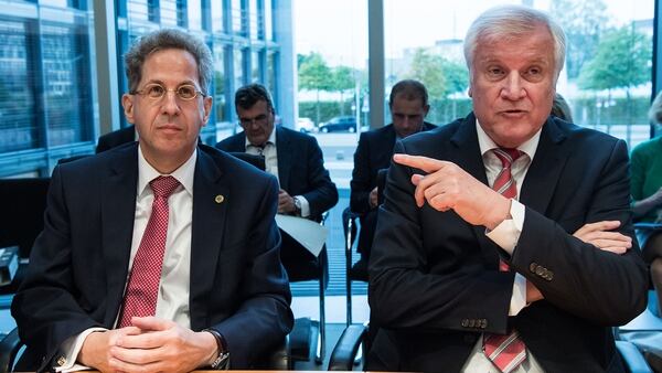 Hans-Geog Maassen y Hors Seehofer (AFP)