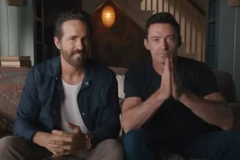 Ryan Reynolds y Hugh Jackman confirmaron el retorno de Wolverine en octubre del 2022. (Twitter/@VancityReynolds)