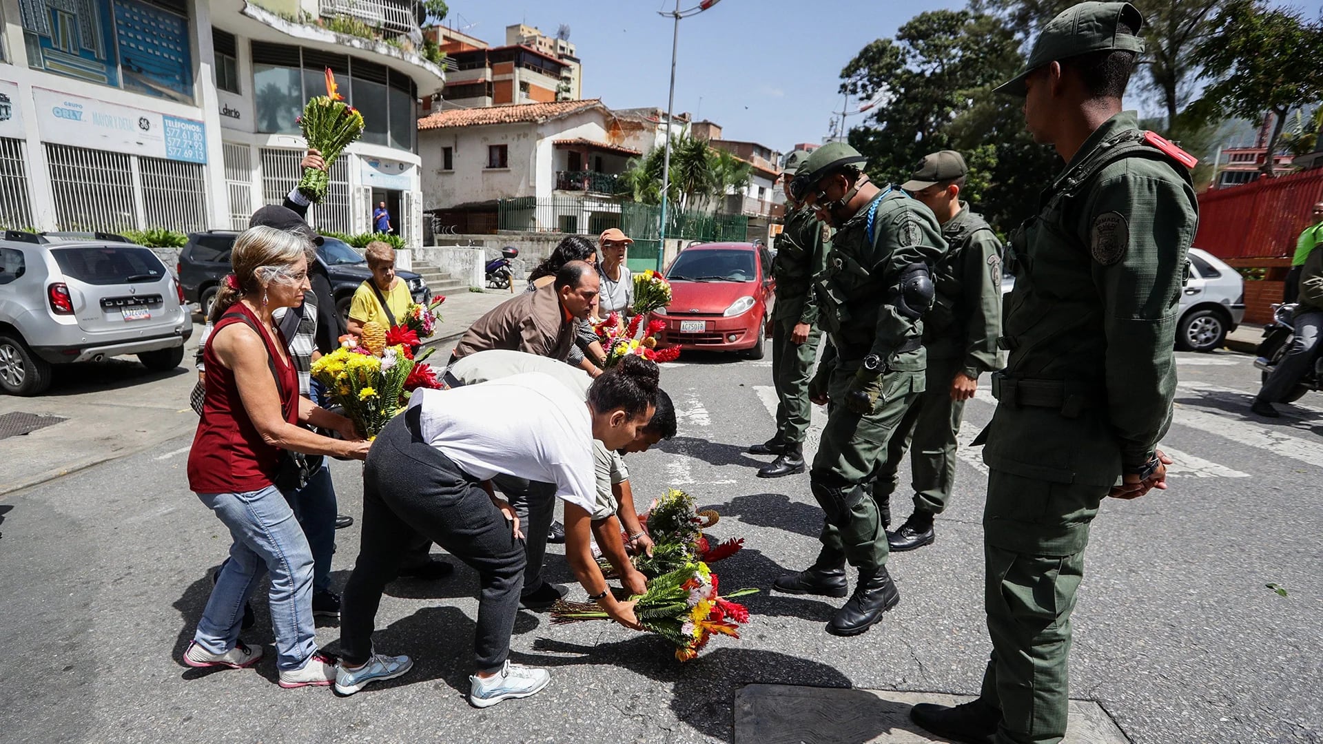 Atravesada por una crisis social, política y económica sin precedentes, la ola de asesinatos en Venezuela no parecer tener fin