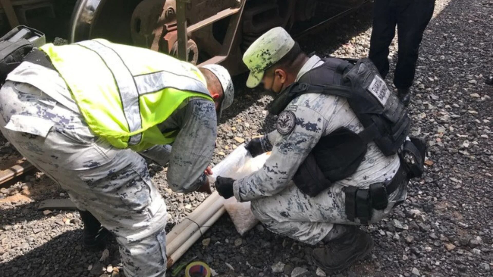 Guardia Nacional intercepta metanfetamina oculta en un ferrocarril que se dirigía a EEUU