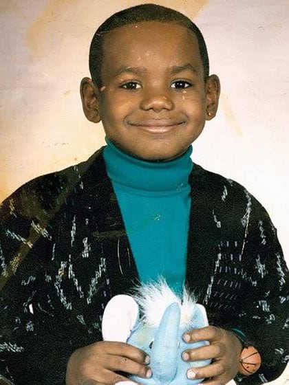 El pequeño LeBron, en la época en la que con su madre se transformó en nómade