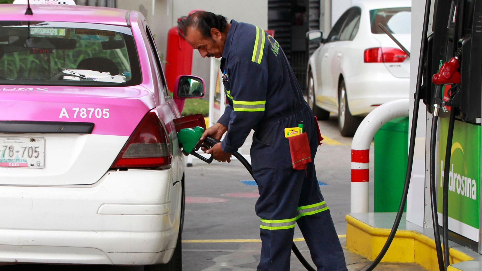 Precio de la gasolina en Ciudad de México este 1 de diciembre (EFE/Mario Guzmán)