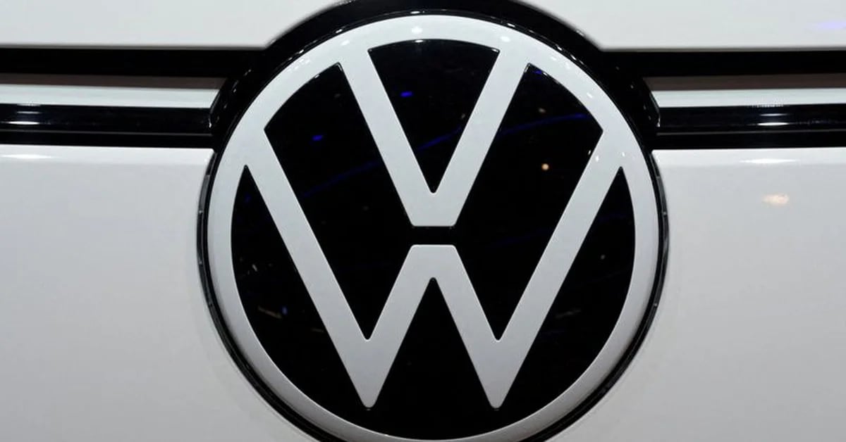 Volkswagen suspends battery factories in Europe, pending EU response to IRA