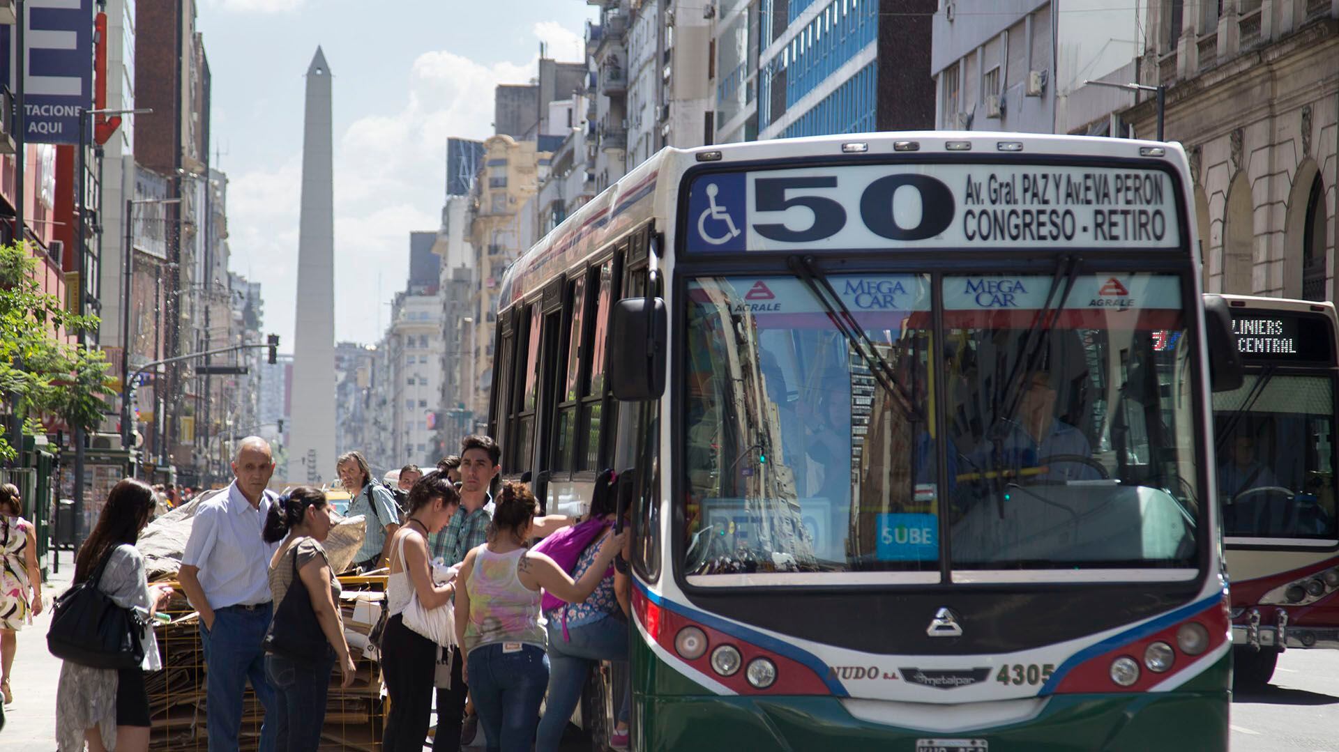 El precio del boleto en Buenos Aires es uno de los más bajos de la región. 