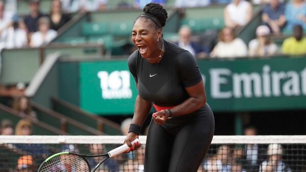 Serena Williams utilizó ese tipo de vestimenta porque la ayudaba a solucionar algunos problemas de coagulación que sufrió tras dar a luz a su hija (AP)