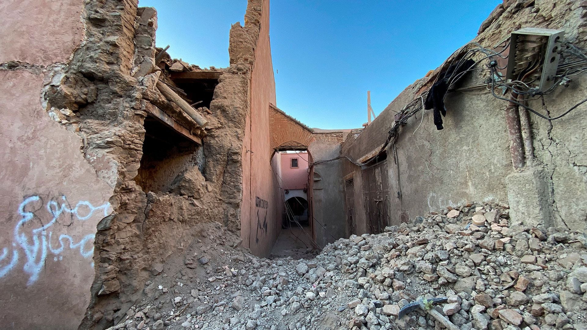 La destrucción fue total en varios sectores (REUTERS/Abdelhak Balhaki)