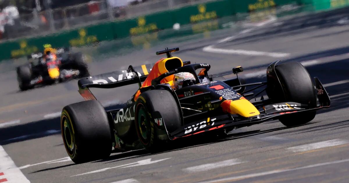 Verstappen aprueba el abandono de Leclerc y Liderra GP en Azerbaiyán en la Fórmula 1