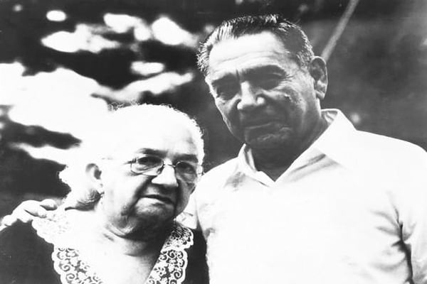 Luisa Santiaga Márquez y Gabriel Eligio García, sus padres