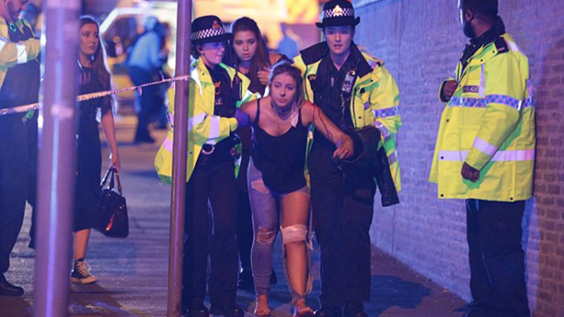Los líderes acordaron cooperar estrechamente en sus esfuerzos antiterroristas: una imágen del reciente atentado en Manchester, donde 22 personas murieron y más de 100 resultaron heridos