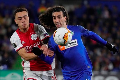  Sergiño Dest quiere marcharse del Ajax y tiene ofertas del Bayern Múnich y del Barcelona (EFE)