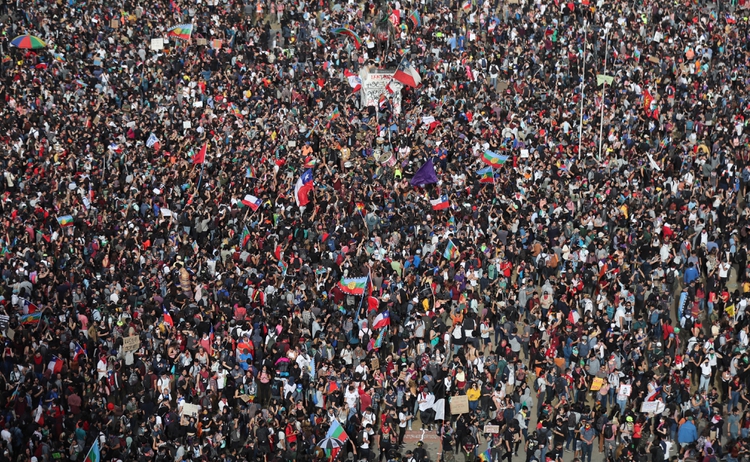 “Superlunes” de protestas en Chile