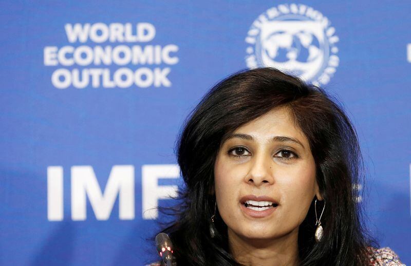 Gita Gopinath, consejera económica y directora del Departamento de Investigación del Fondo Monetario Internacional (FMI)