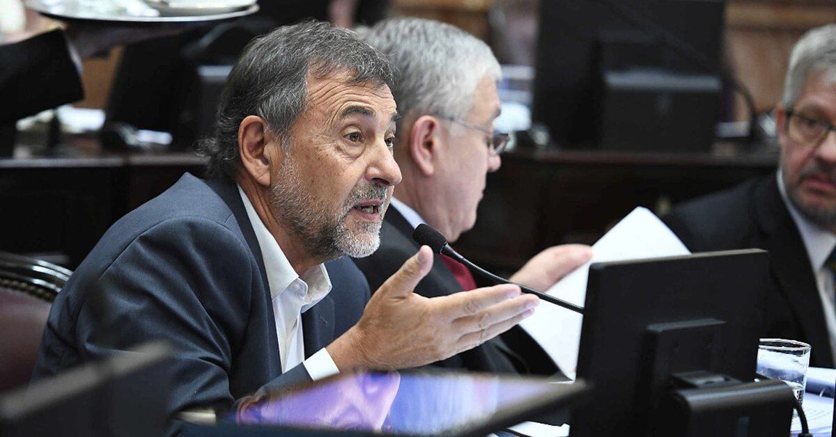 Alberto Fernández le propuso al jefe del PJ en el Senado sumarse al  Gabinete y Cristina Kirchner ya tiene su candidato para presidir el bloque  de unidad - Infobae