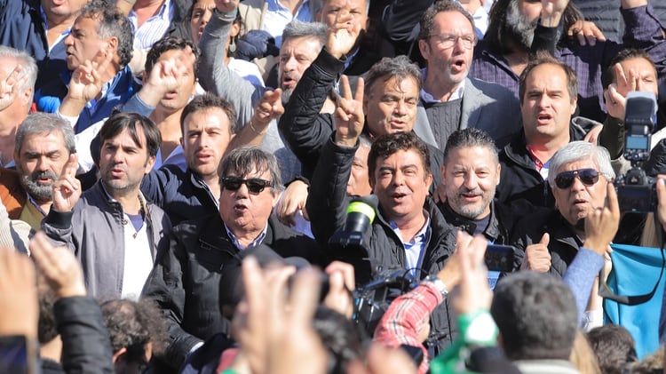 Los intendentes peronistas se dieron cita en la ciudad bonaerense