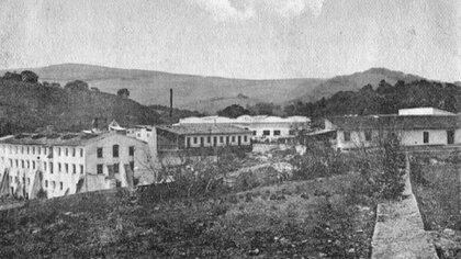 Imagen de la ex fabrica textil del Barrio de San Bruno, Xalapa, durante la década de los 30 (Foto: Blogspot)