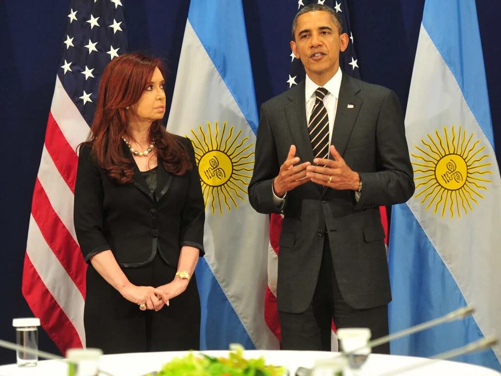 Cristina Kirchner y Barack Obama durante la reunión que mantuvieron en Cannes en 2011 / Télam