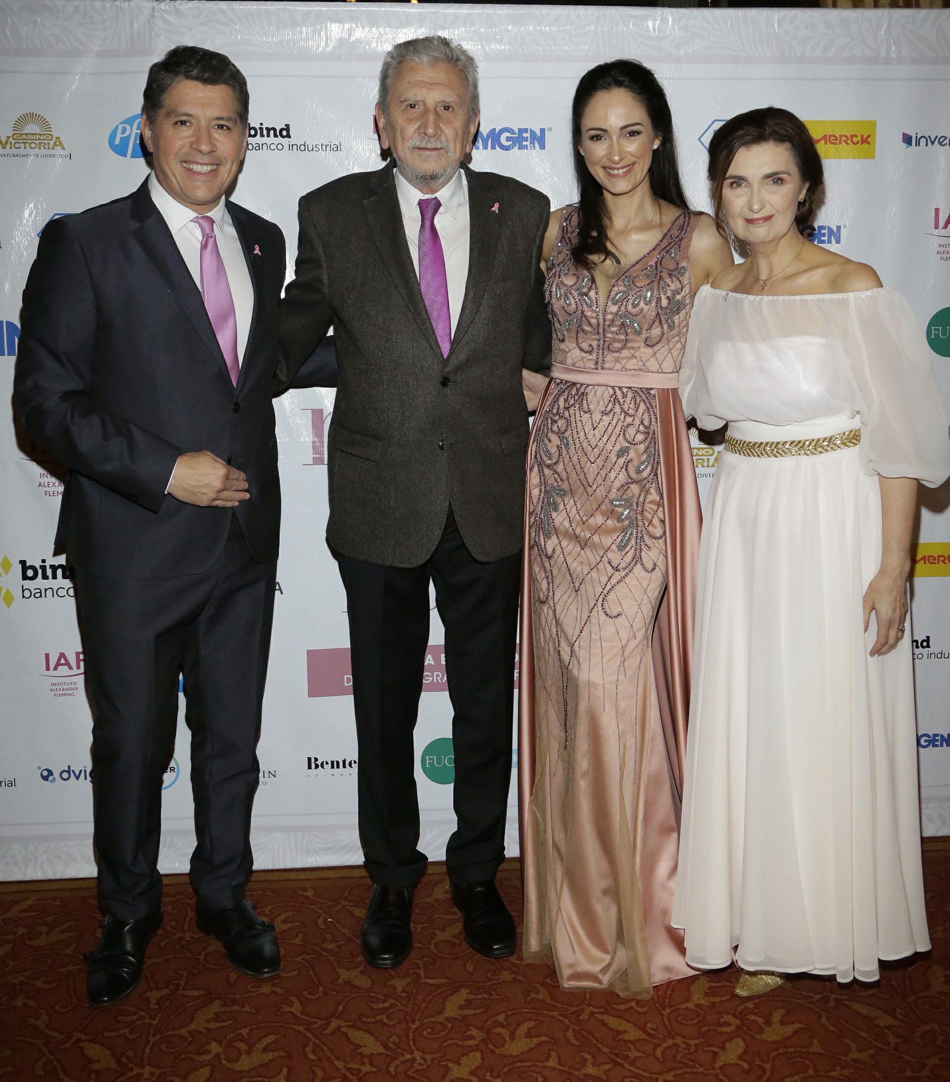 Guillermo Lobo, Reinaldo Chacón Gabriela Sobrado y Gabriela Berta