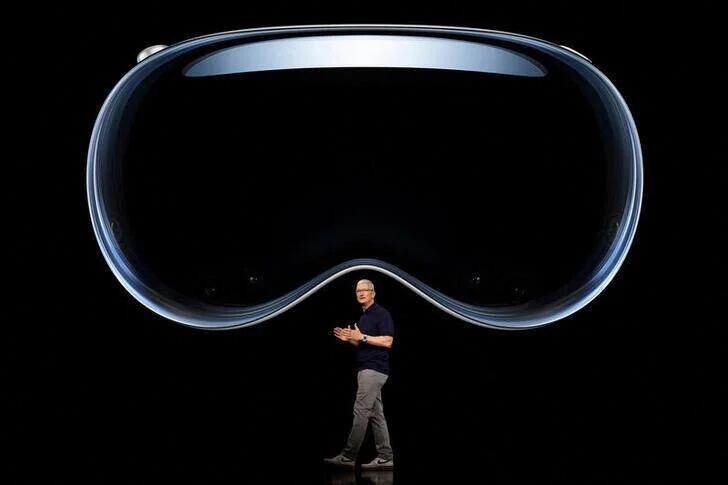 El presidente ejecutivo de Apple, Tim Cook  (Joe Pugliese/Apple Inc./vía REUTERS)