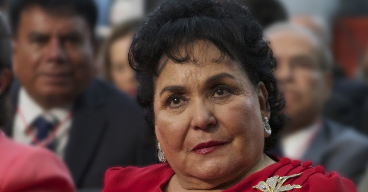 Carmen Salinas se someterá a una traqueotomía y gastrostomía para seguir alimentando