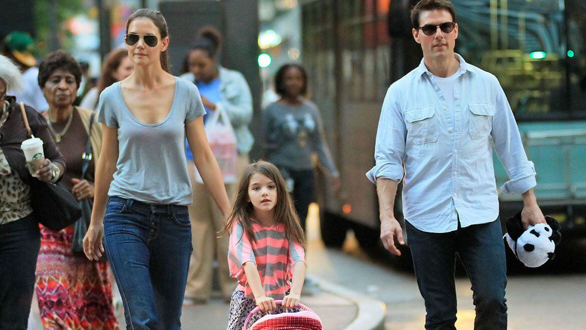 Un paseo en familia. Desde los ocho años, la niña dejó de ver a Tom Cruise