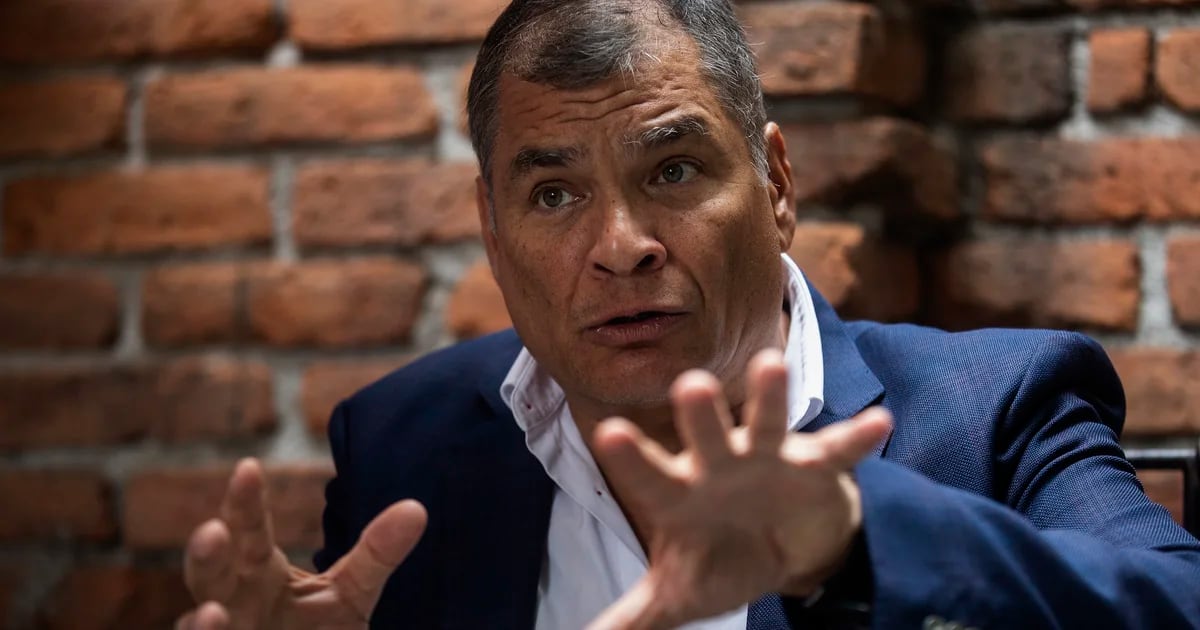 Aufgrund der Verbindungen zwischen dem ehemaligen Präsidenten Rafael Correa und dem Drogenboss Leandro Norreiro nimmt die Korruption in Ecuador zu.