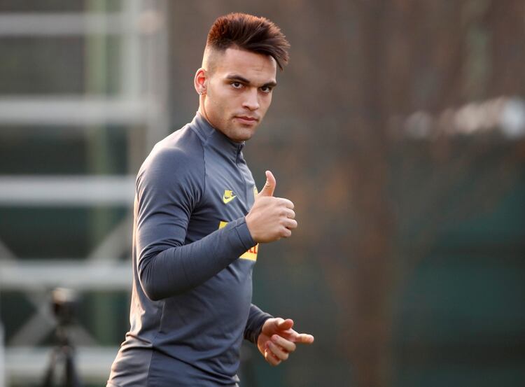 Lautaro Martinez podría fichar por el Barcelona a corto plazo -REUTERS/Alessandro Garofalo