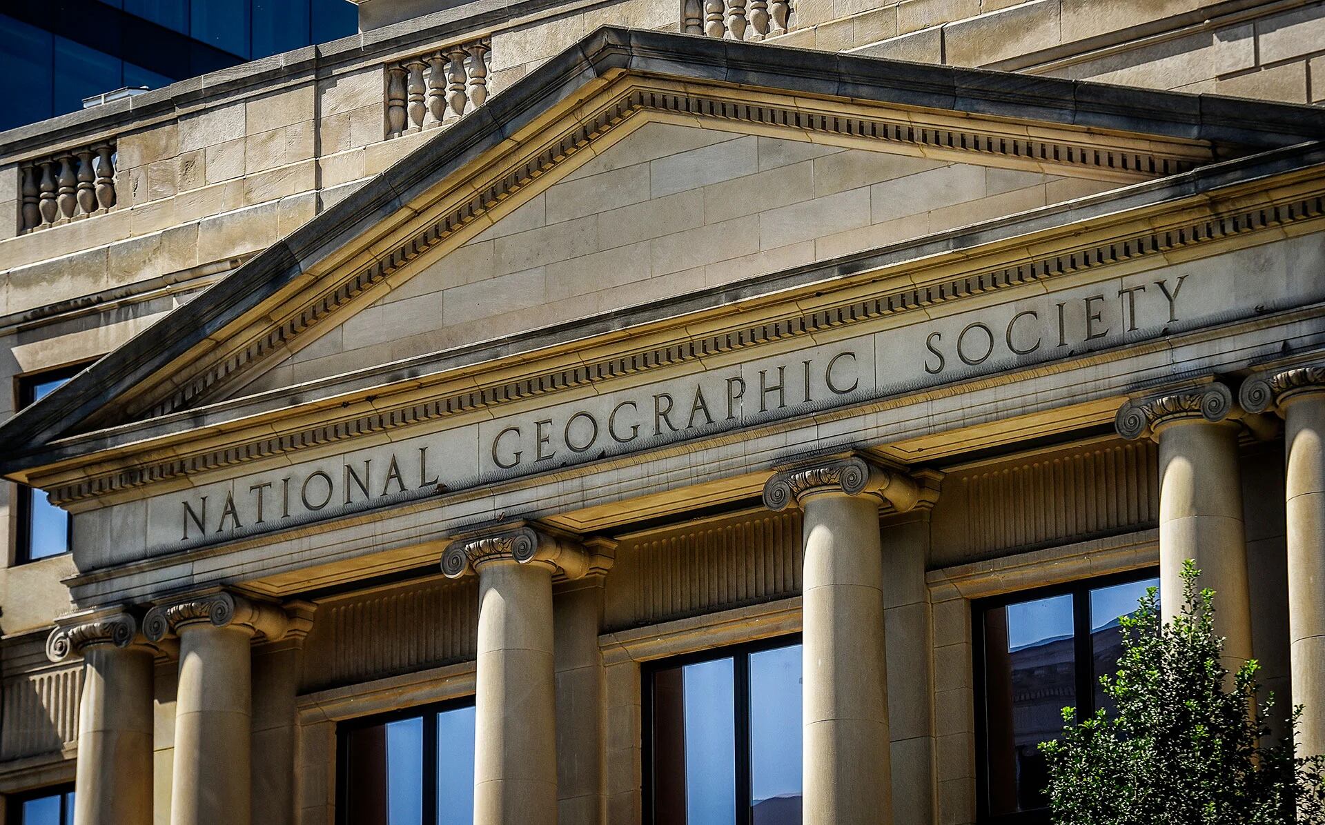 El edificio de National Geographic en las calles 16 y M noroeste, en el centro de Washington (Foto: Bill O'Leary / The Washington Post)