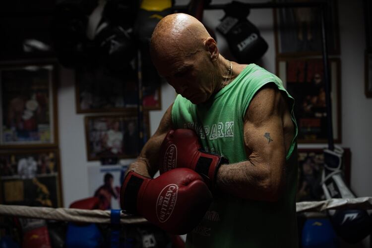 Castellini tiene 74 años y grandes anécdotas en el boxeo