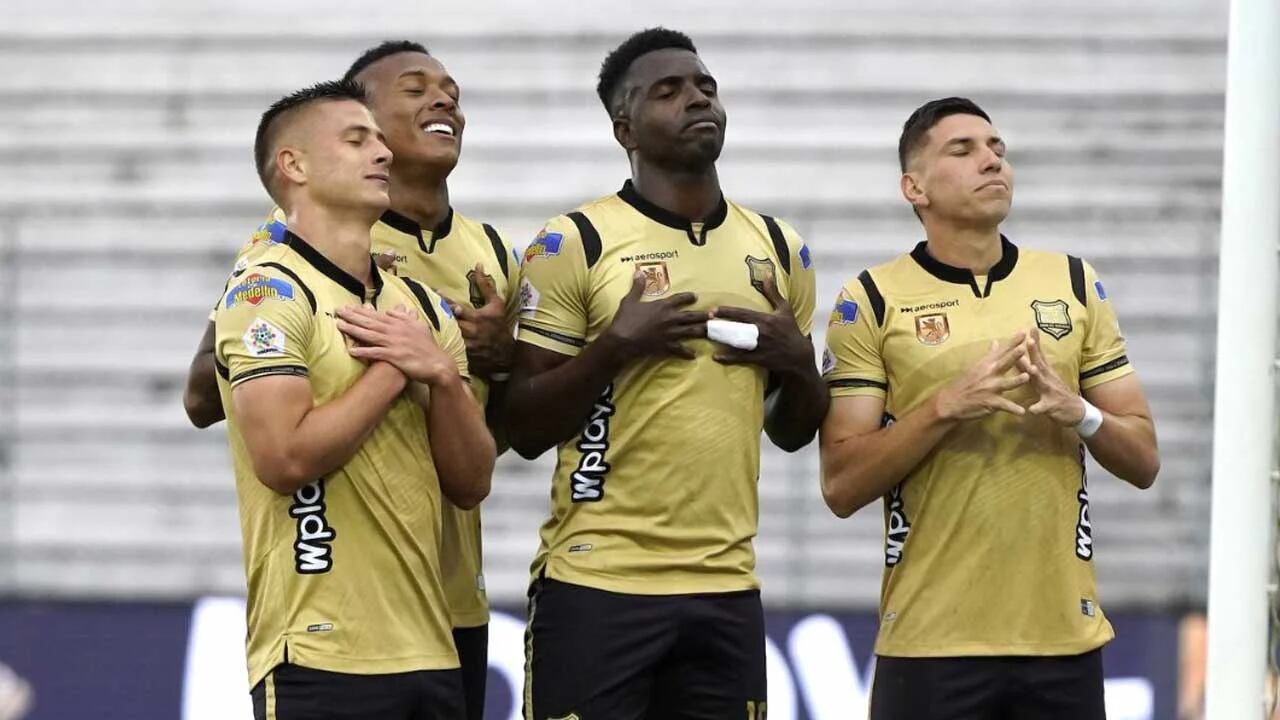 Águilas Doradas se despachó contra el arbitraje en Colombia: “Hasta que el equipo del VAR nos dejó OUT”