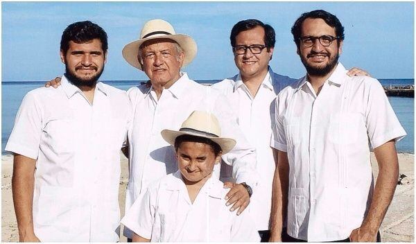 Los hijos del presidente López Obrador. (Foto: Archivo)