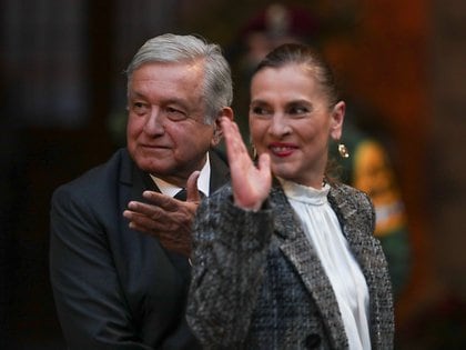 López Obrador llega al Palacio Nacional para presentar su informe (Foto: Reuters / Henry Romero)