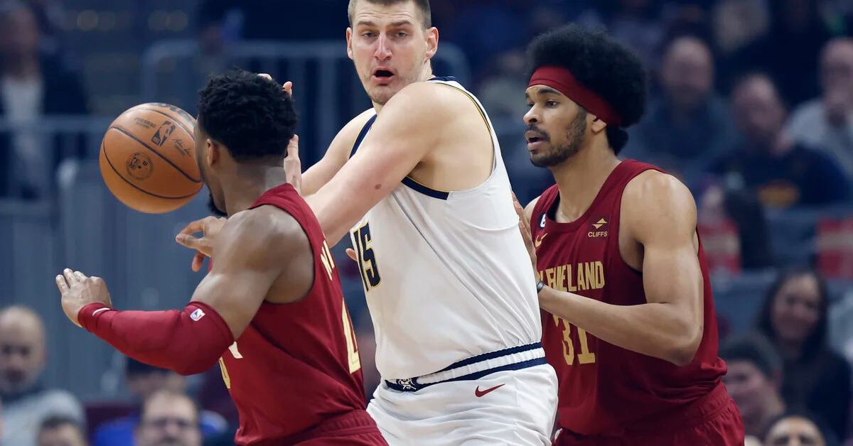 Led by Jokic and Porter Jr., the Nuggets defeat the Cavaliers