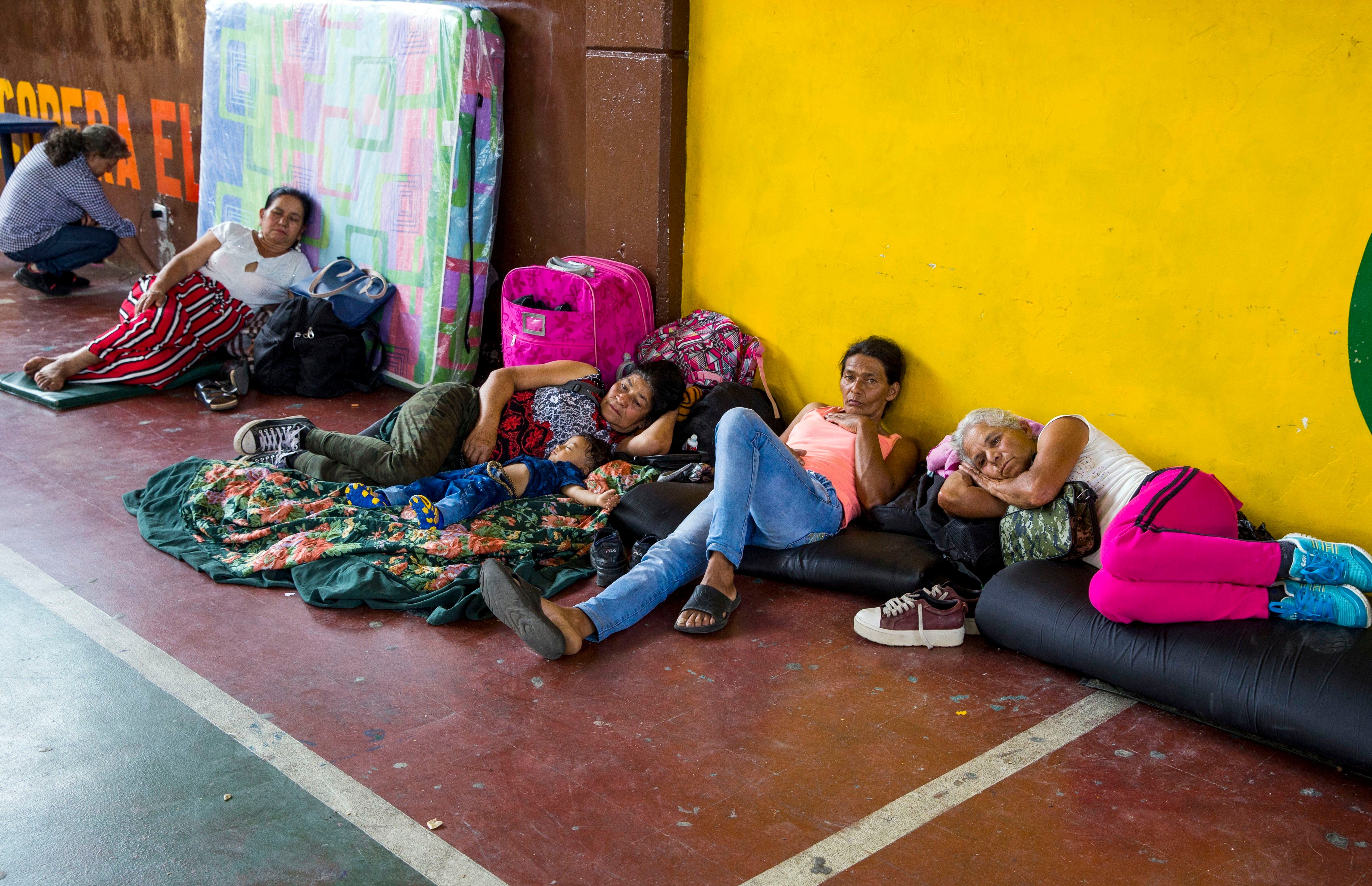 En la imagen, campesinos desplazados. EFE/Alvaro Ballesteros/Archivo 