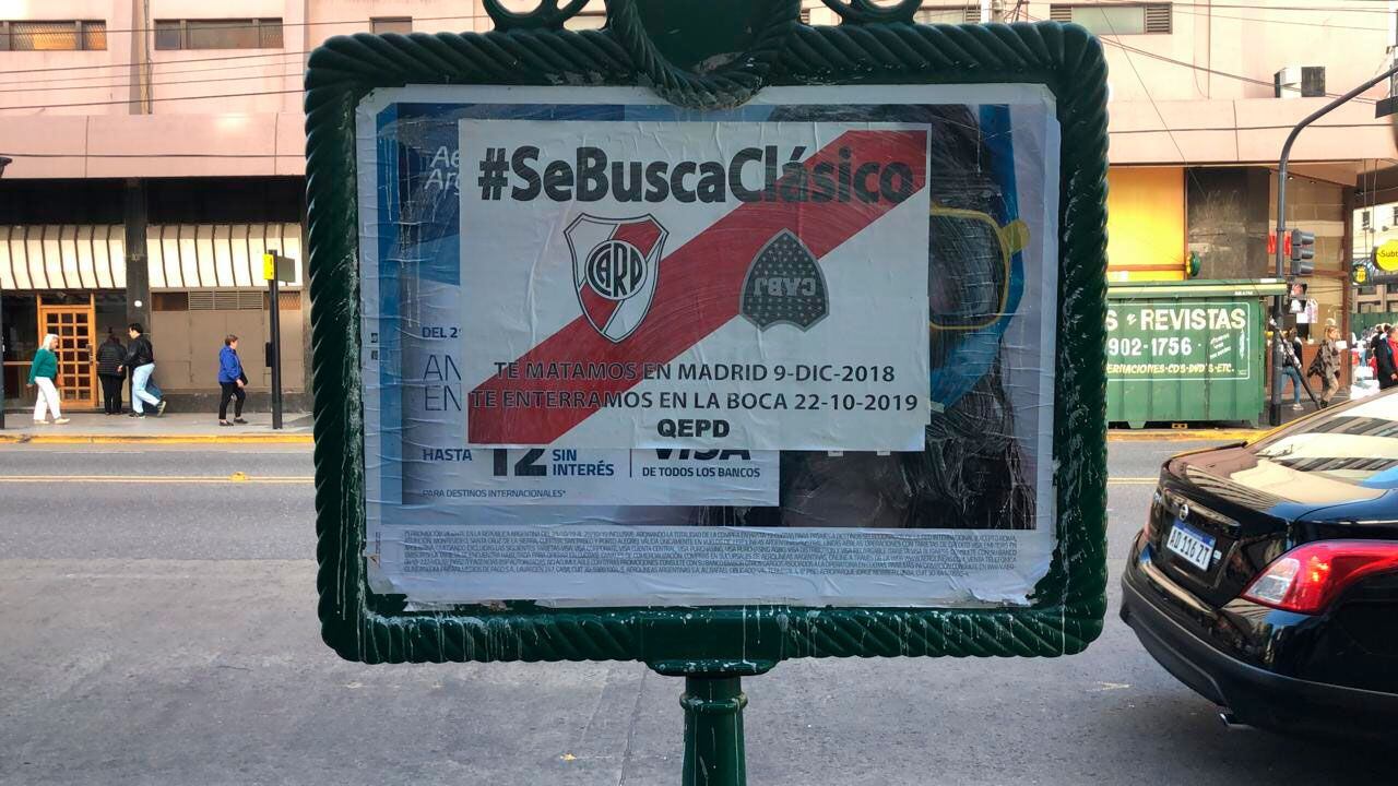 Los nuevos afiches de River con burlas para Boca que aparecieron en la vía pública