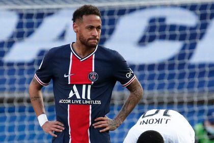 Neymar tiene contrato con el PSG hasta junio del 2022 (Reuters)