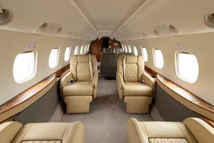 Este es el interior de Jet Embrae Legacy 600 - crédito Private Fly/Página web